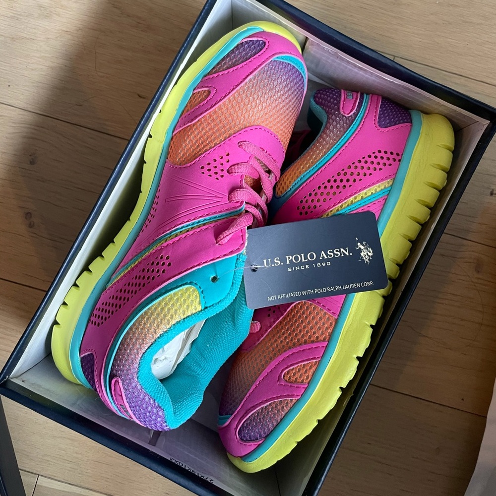 Sneakers